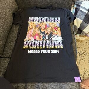 Cake Worthy Black Hannah Montana World Tour 2006 T-Shirt